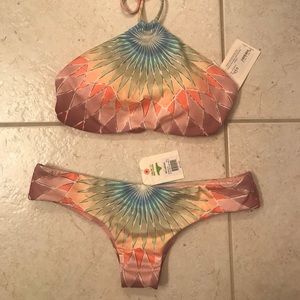 Billabong Sunshine Daze Halter bikini set